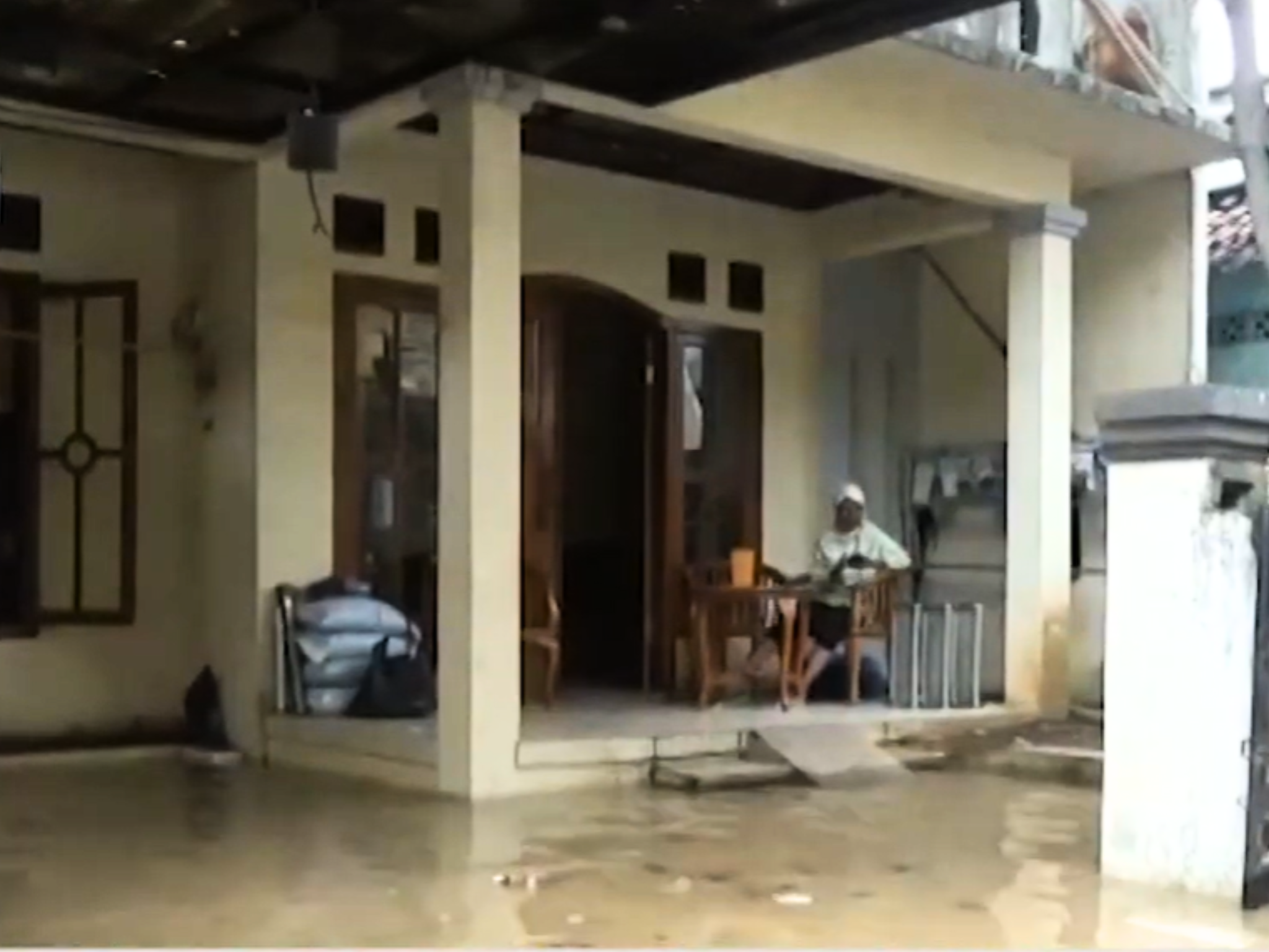 Imbas Katulampa Siaga III, Pejaten Timur Dilanda Banjir Sejak Malam