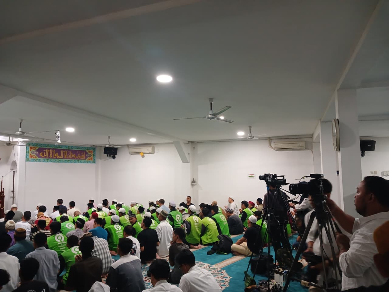 Peringatan 40 Hari Affan Kurniawan Haru & Penuh Pesan Damai! Keluarga Minta Ojol Solid: Jangan Terpecah Belah untuk Bikin Kerusuhan