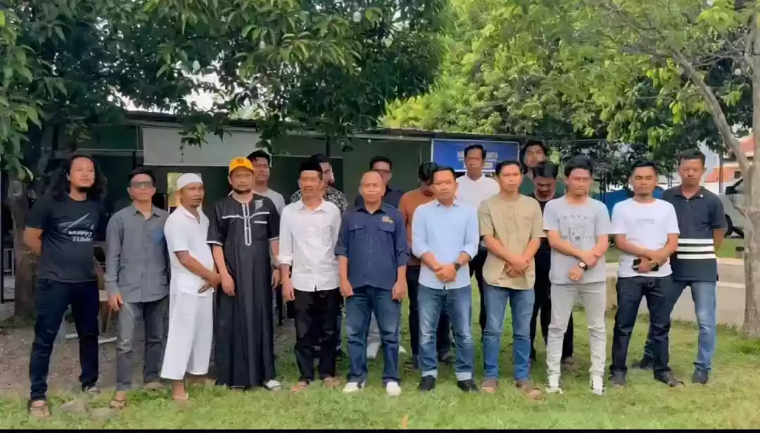 Jurnalis dan Aktivis Sulbar Bersatu Dukung Polisi Tegakkan Keamanan Daerah