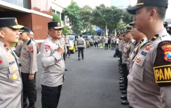 Kapolda Jatim Lepas 79 Personel Pamapta: Maksimalkan Pelayanan Terpadu di Jajaran Polres