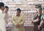 ST Burhanuddin Pajang Duit Rp2,4 Triliun di Hadapan Prabowo