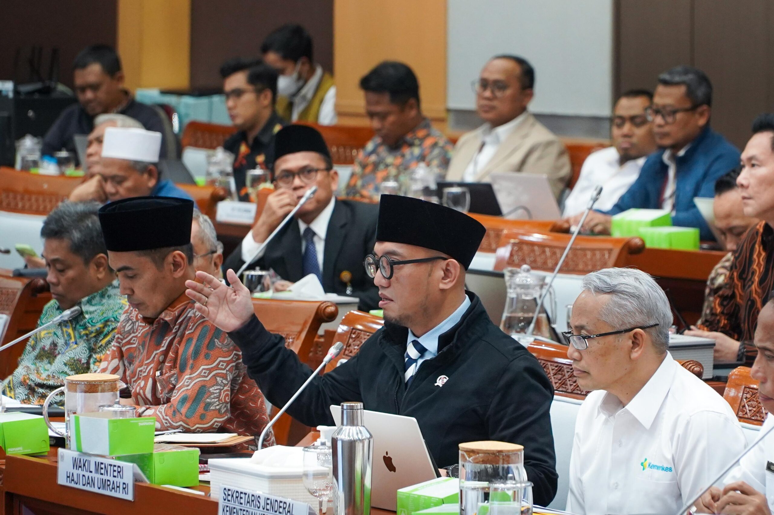 Komisi VIII DPR RI Pertanyakan Alasan Turunnya Biaya Haji 2026 Hanya Rp1 Juta