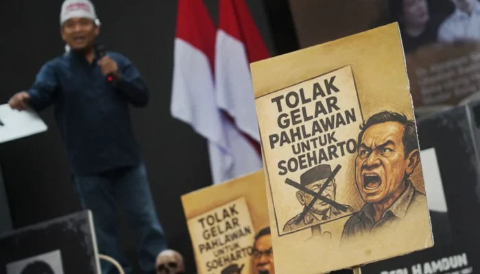 Usulan Gelar Pahlawan Nasional Soeharto, PVRI : Erosi Demokrasi, Kembalinya Otoritarianisme Orba