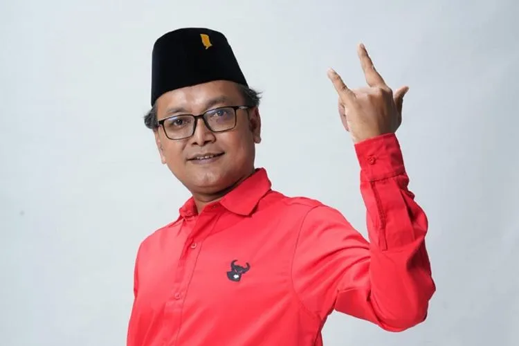 Guntur Romli Tolak Keras Soeharto Jadi Pahlawan: Jangan Lupakan Luka dan Darah di Era Orde Baru!