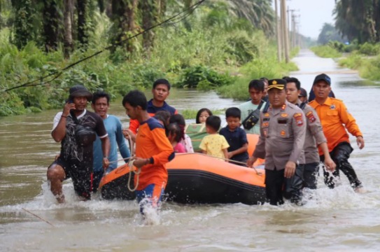 Isu Pembubaran Polri Adalah Jalan Cepat Menuju Malapetaka Nasional, Jangan Coba Main Api Negara Bisa Bubar!