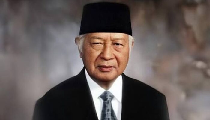 Wacana Soeharto Jadi Pahlawan Nasional Picu Badai Pro-Kontra: NasDem Dukung, Setara Institute Murka!