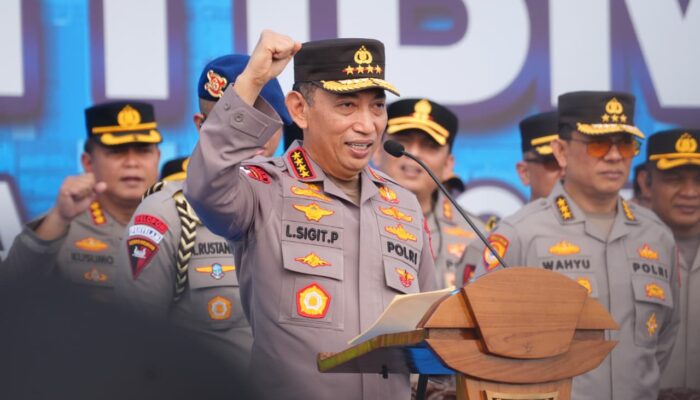 Kapolri Perintahkan Tes Urine Massal ke Semua Polisi di Indonesia