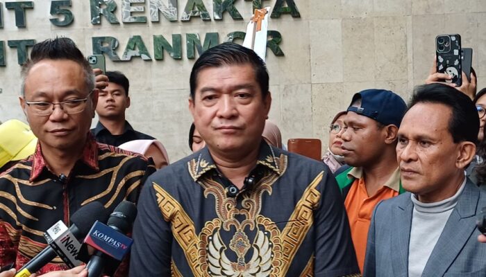 Baru 5 Hari Jadi Komisaris, Silfester Matutina Langsung Dicopot Pelindo