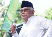 Gus Mus Tolak Soeharto Jadi Pahlawan Nasional