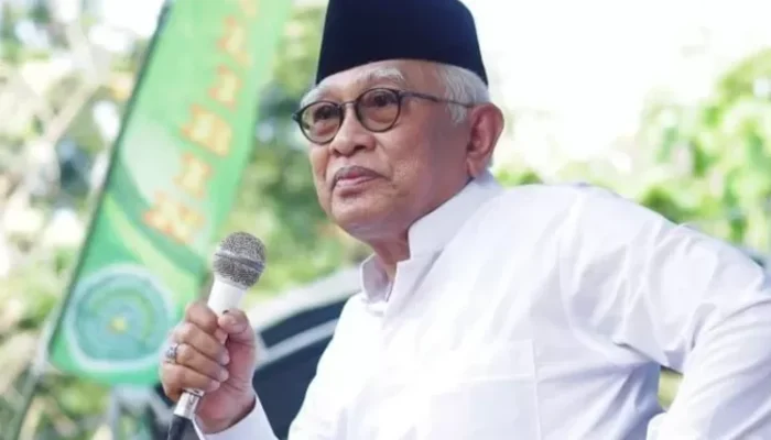 Gus Mus Tolak Soeharto Jadi Pahlawan Nasional