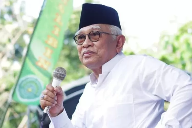 Gus Mus Tolak Soeharto Jadi Pahlawan Nasional