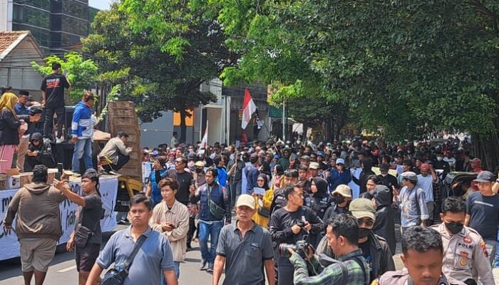 Blokir Jalur Pantura, Dua Pentolan Demo Pati Resmi Jadi Tersangka