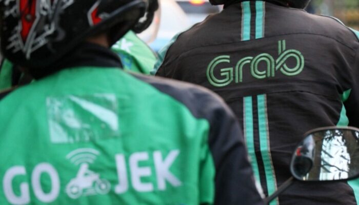 Grab dan Gojek Kompak Tetapkan Potongan Tarif Layanan 8 Persen Mulai 1 Juli 2026