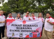 Jumat Berkah, GAMIS Indonesia Bagi-Bagi Ratusan Nasi Bungkus ke PKL, Ojol & Warga di Jaktim