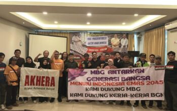 Akhera Sebar 100 Spanduk Dukung Peningkatan Mutu Program MBG di Jabodetabek