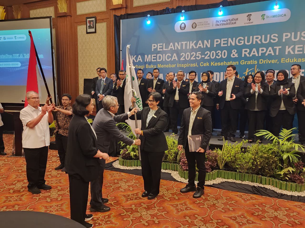 Terpilih Pimpin IKA Medica Undip, Brigjen Pol Hastry Langsung Tancap Gas dengan Program Pengabdian & Digitalisasi