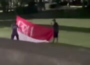 Dua pemuda di Jembrana terekam menurunkan dan mencoret bendera Merah Putih pada Selasa malam