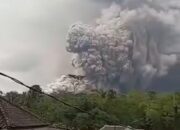 GUNUNG SEMERU ERUPSI DARI LEVEL II (WASPADA) KE LEVEL III (SIAGA) PADA TANGGAL 19 NOVEMBER 2025