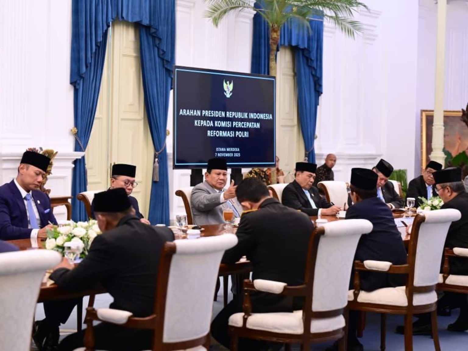 Kapolri Tegaskan Polri Siap Tindaklanjuti Cepat Rekomendasi Komisi Reformasi Arahan Presiden Kepada Komisi Reformasi Polri