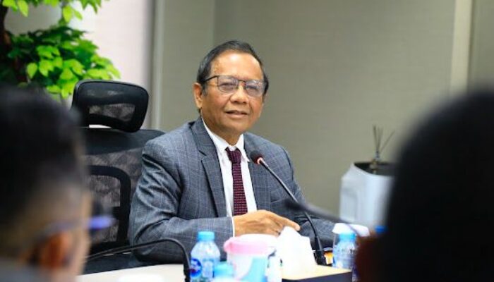 Mahfud MD Sebut Utang Whoosh Harus Tetap Dibayar Negara, Tapi Korupsinya Wajib Diusut