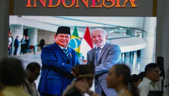 Diplomasi Hijau di COP 30: Janji Manis Indonesia di Tengah Krisis Hutan