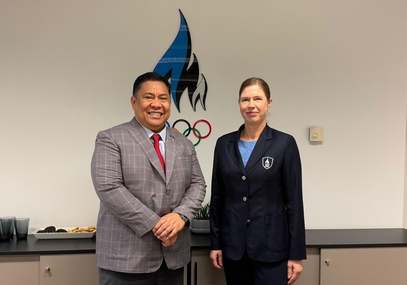 residen Indonesia Pingpong League (IPL) Petrus R. Golose dan Presiden Estonian Olympic Committee Kersti Kaljulaid