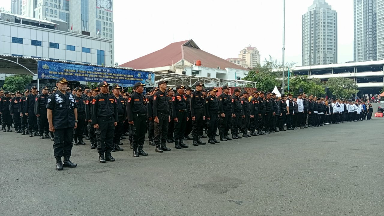 Kapolda Metro Jaya Pimpin Apel Jaga Jakarta, 4.700 Ormas Ikut Deklarasi Kamtibmas Kapolda Metro Jaya Pimpin Apel Jaga Jakarta, 4.700 Ormas Ikut Deklarasi Kamtibmas