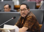 DPR : Menteri Hanya Kebagian Cuci Piring, Jangan Salahkan Raja Juli