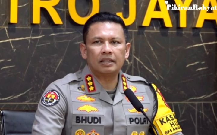 Polisi Imbau Warga Isi Malam Pergantian Tahun dengan Doa Bersama
