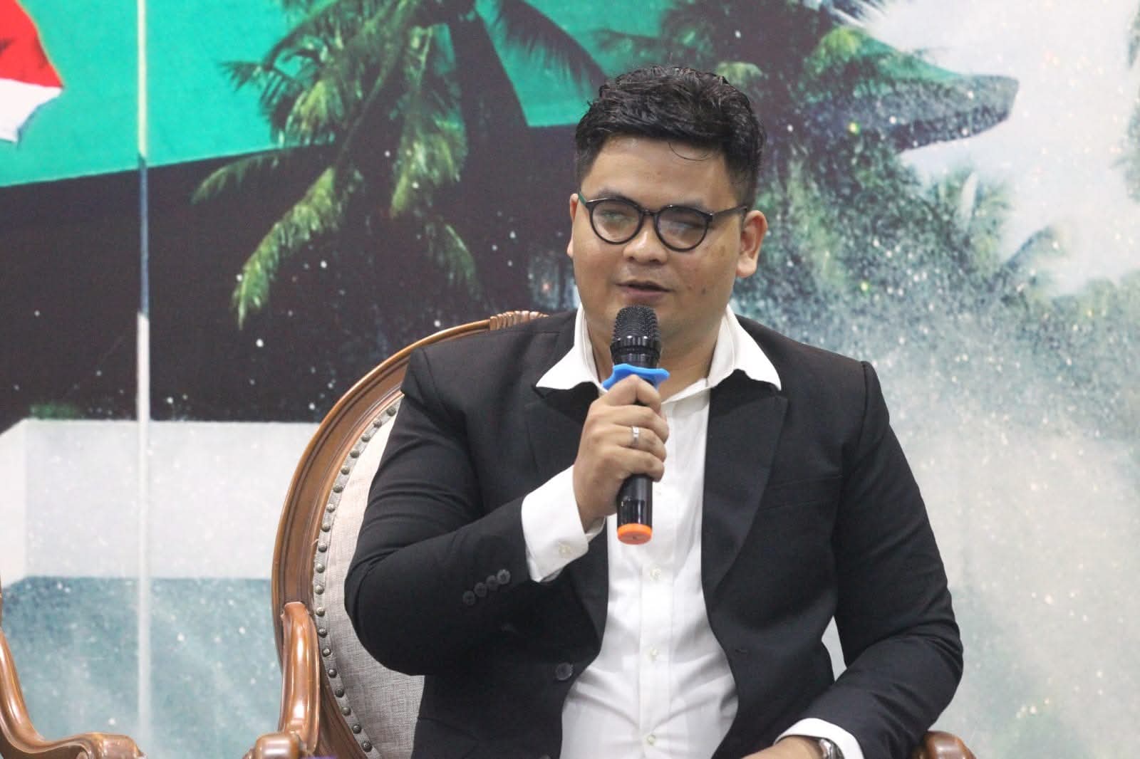 Arifki Chaniago Pengamat Politik