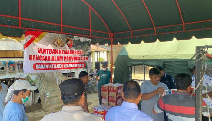 Prihatin Banjir Pidie, Baintelkam Polri Gerak Cepat Salurkan Sembako