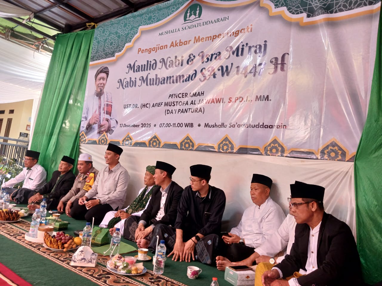 Menyemai Cinta Rasulullah SAW melalui Pengajian Akbar Maulid Nabi dan Isra Mi’raj bersama RW 01 Cipadu