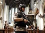 Brimob Sterilisasi Gereja Katedral Jakarta Jelang Misa Natal, Situasi Dipastikan Aman