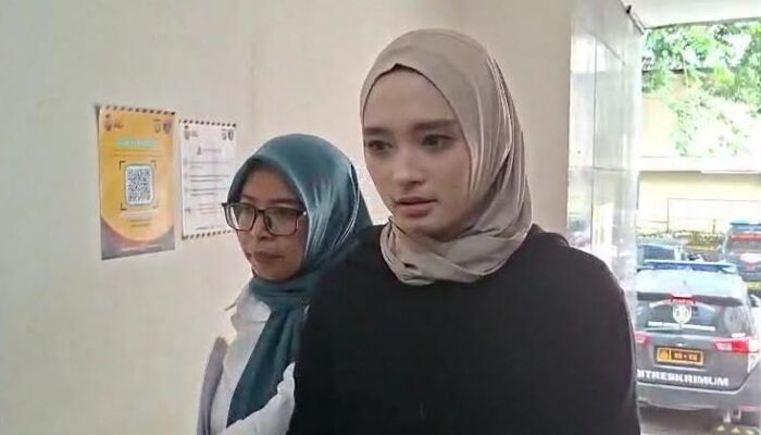 Inara Rusli Cabut Laporan ke Polda Terhadap Insanul Fahmi