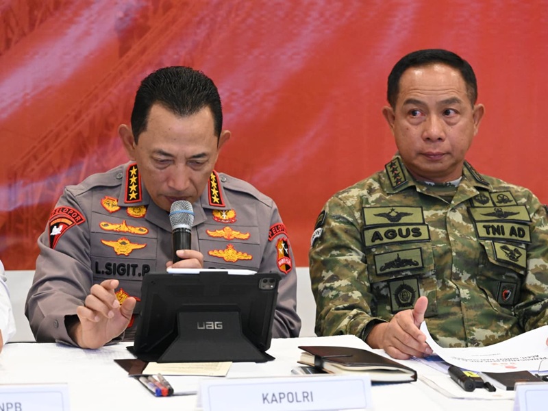 Kapolri Listyo dan Panglima TNI Agus Subiyanto