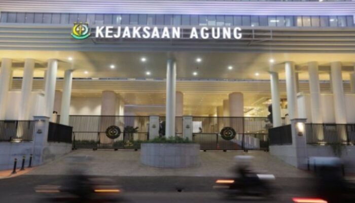 Jaksa Terjaring OTT KPK, ICW Desak Reformasi Total di Tubuh Kejaksaan Agung