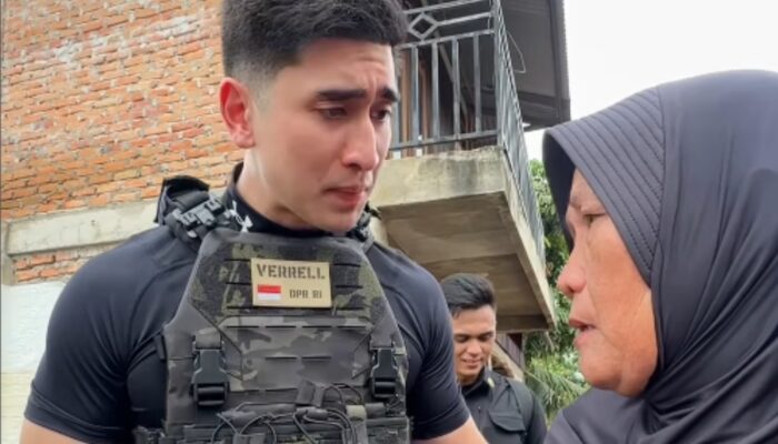 Verrel Bramasta Bantah Gunakan Rompi Antipeluru Saat Tinjau Bencana di Sumbar
