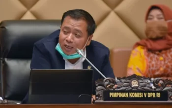 Lasarus Ketua Komisi V DPR RI