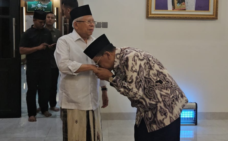 Maruf Amin dan Zainut Tauhid