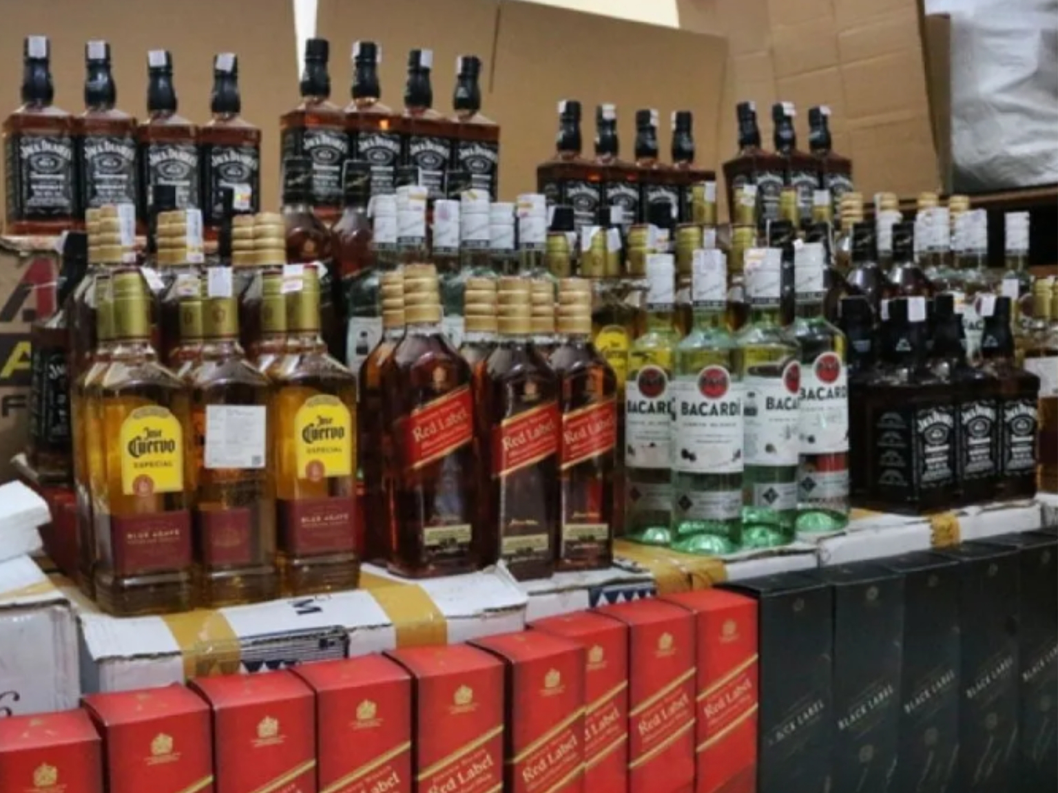 Mulai Januari 2026, Bea Cukai Perketat Pengawasan Minuman Beralkohol