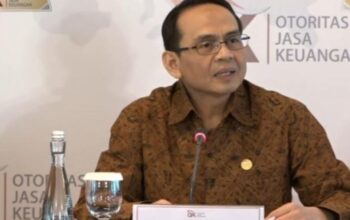 Utang Pinjol Tembus Rp100 Triliun, OJK Sebut Masih Aman