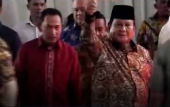 Presiden Prabowo Kunjungi Kapolri di tengah Perayaan Natal