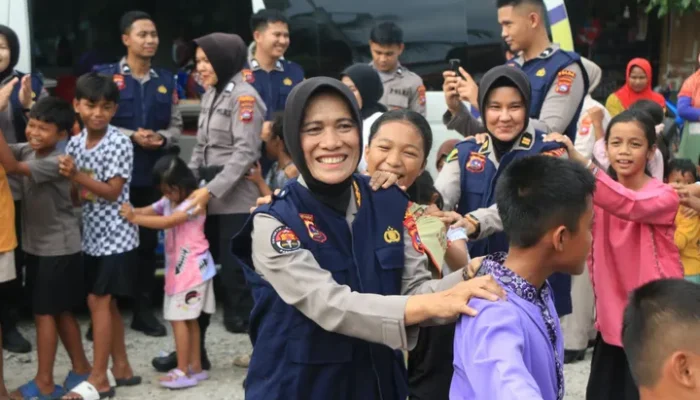 Polda Sumbar Hadirkan Trauma Healing: Anak-Anak Korban Bencana Kembali Tersenyum Bersama Polri