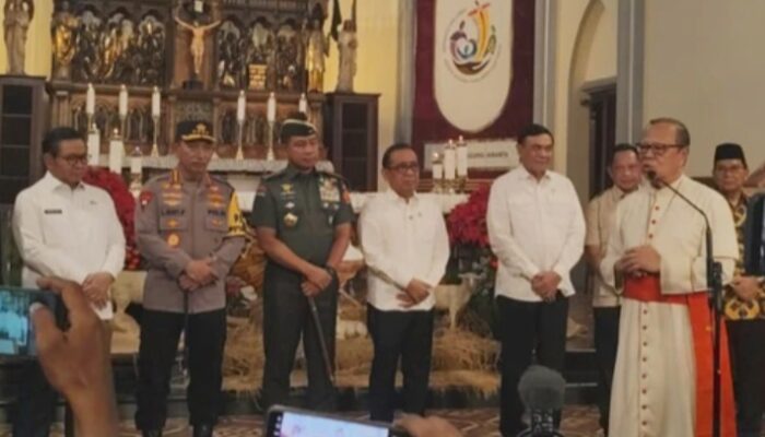 Uskup Agung Jakarta Ajak Jemaat Natal Doakan Korban Banjir di Sumatera
