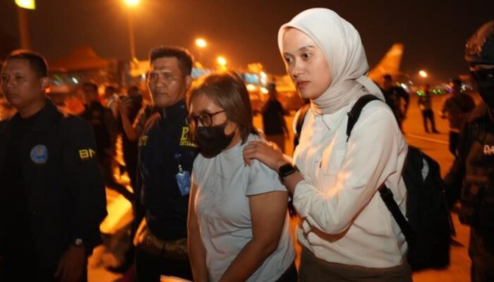 Dewi Astutik Tak Berdaya Hadapi Kepungan Operasi Internasional