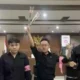 Beri Bunga ke Jaksa, Delpedro Cs Juga Nyanyikan ‘Indonesia Pusaka’ Sebelum Sidang