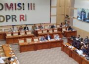 RDPU Komisi III: Polri Tetap di Bawah Presiden, Semua Sepakat
