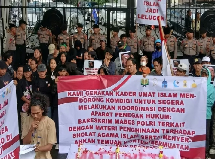 Demo Komdigi, Massa Tuntut Netflix Takedown Stand Up Pandji Mens Rea