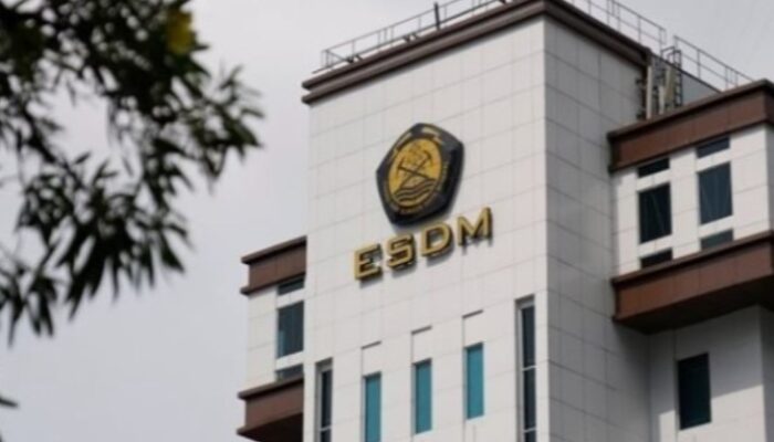 300 Perusahaan Batubara Belum Ajukan RKAB 2026, ESDM Batasi Produksi