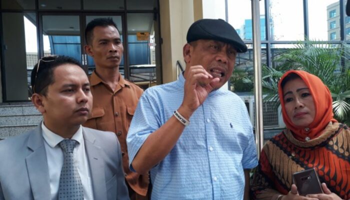 Eggi Sudjana Temui Jokowi di Solo dan Gelar Pertemuan Tertutup